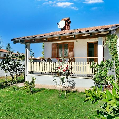 Adriatico Bungalow Poreč Eksteriør bilde