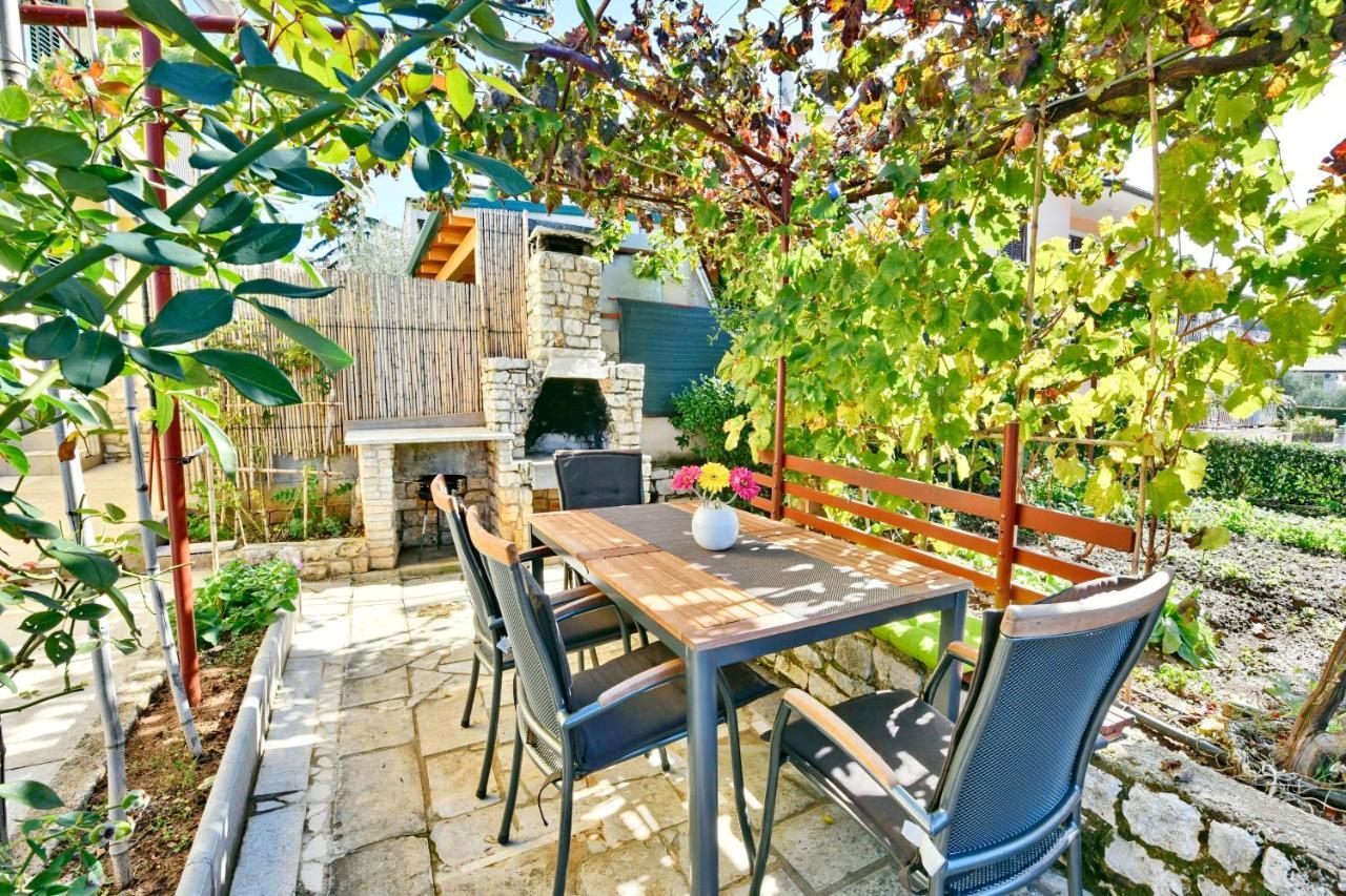 Adriatico Bungalow Poreč Eksteriør bilde