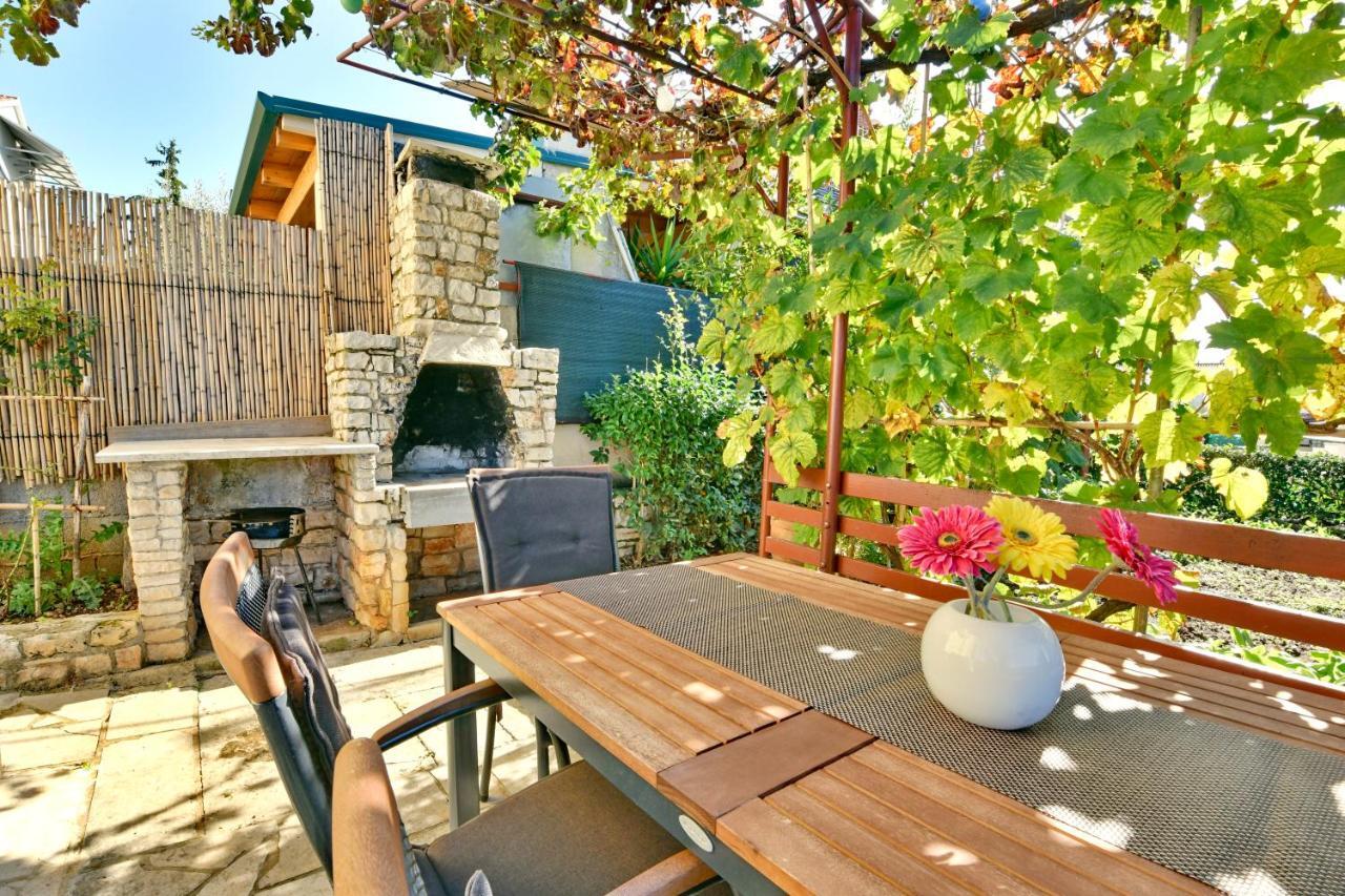 Adriatico Bungalow Poreč Eksteriør bilde