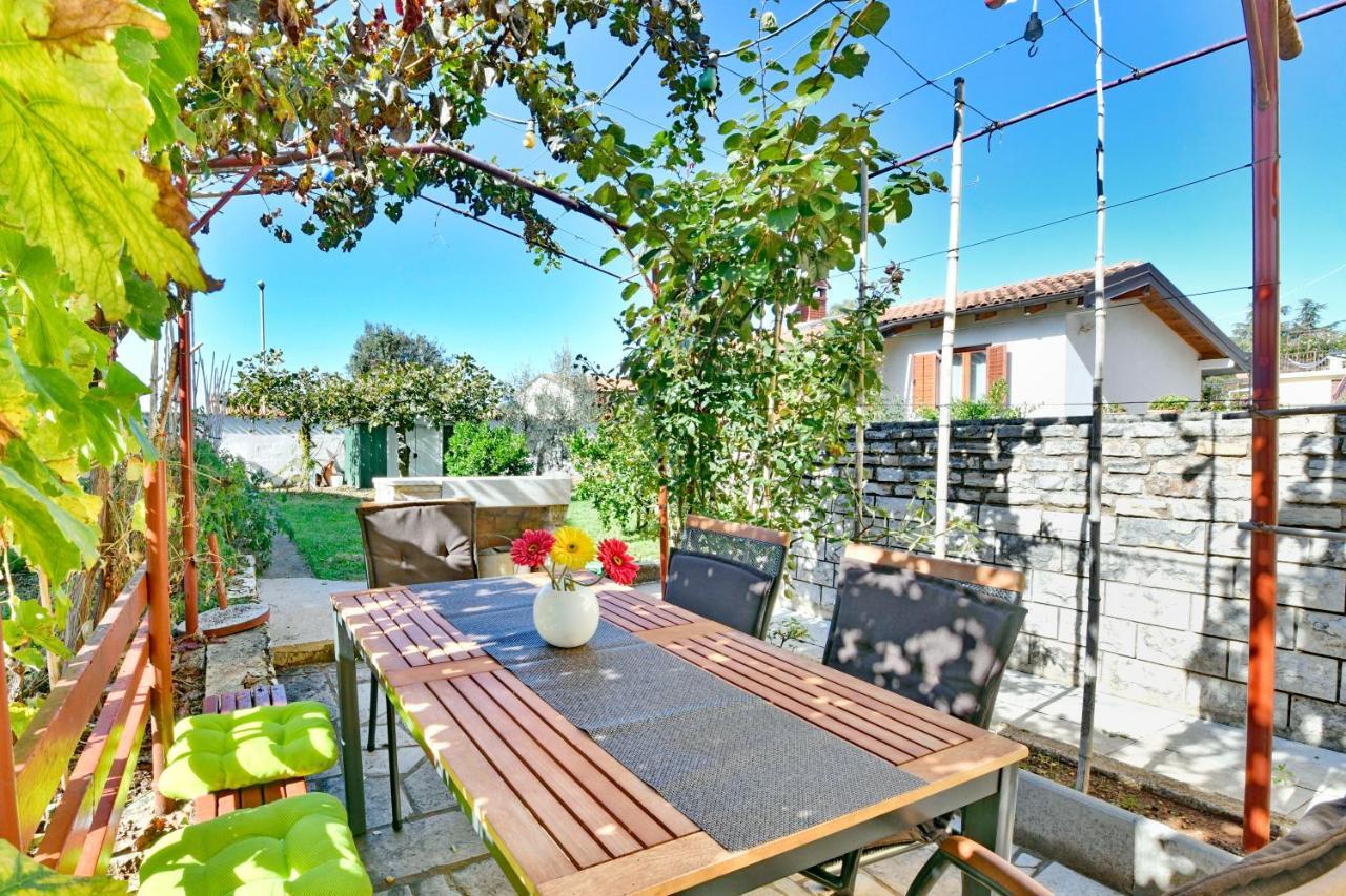 Adriatico Bungalow Poreč Eksteriør bilde