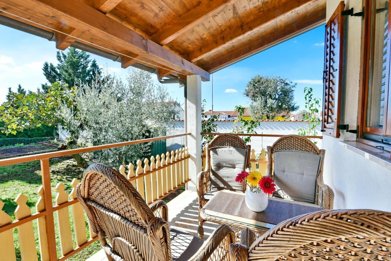 Adriatico Bungalow Poreč Eksteriør bilde